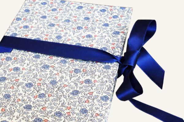 Leporello mini photo album, delicate blue flowers, blue ribbon